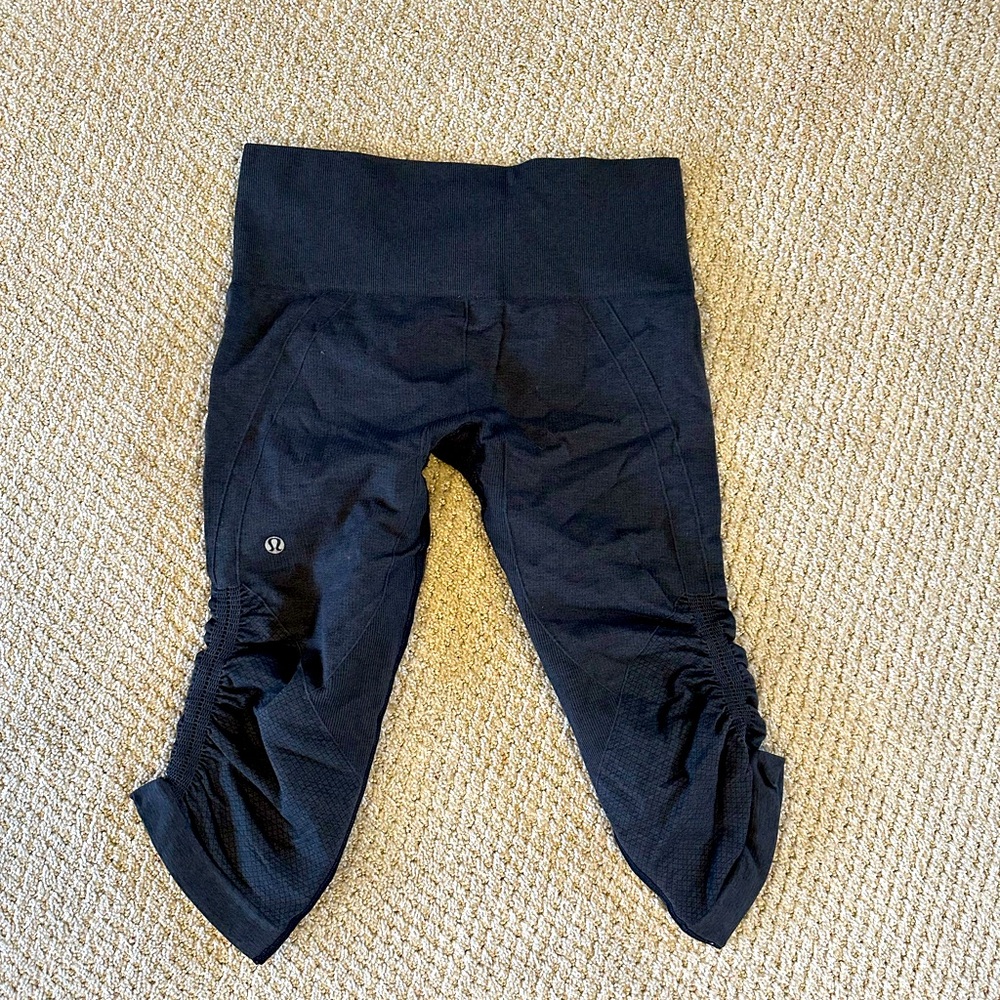 Lululemon crop leggings
